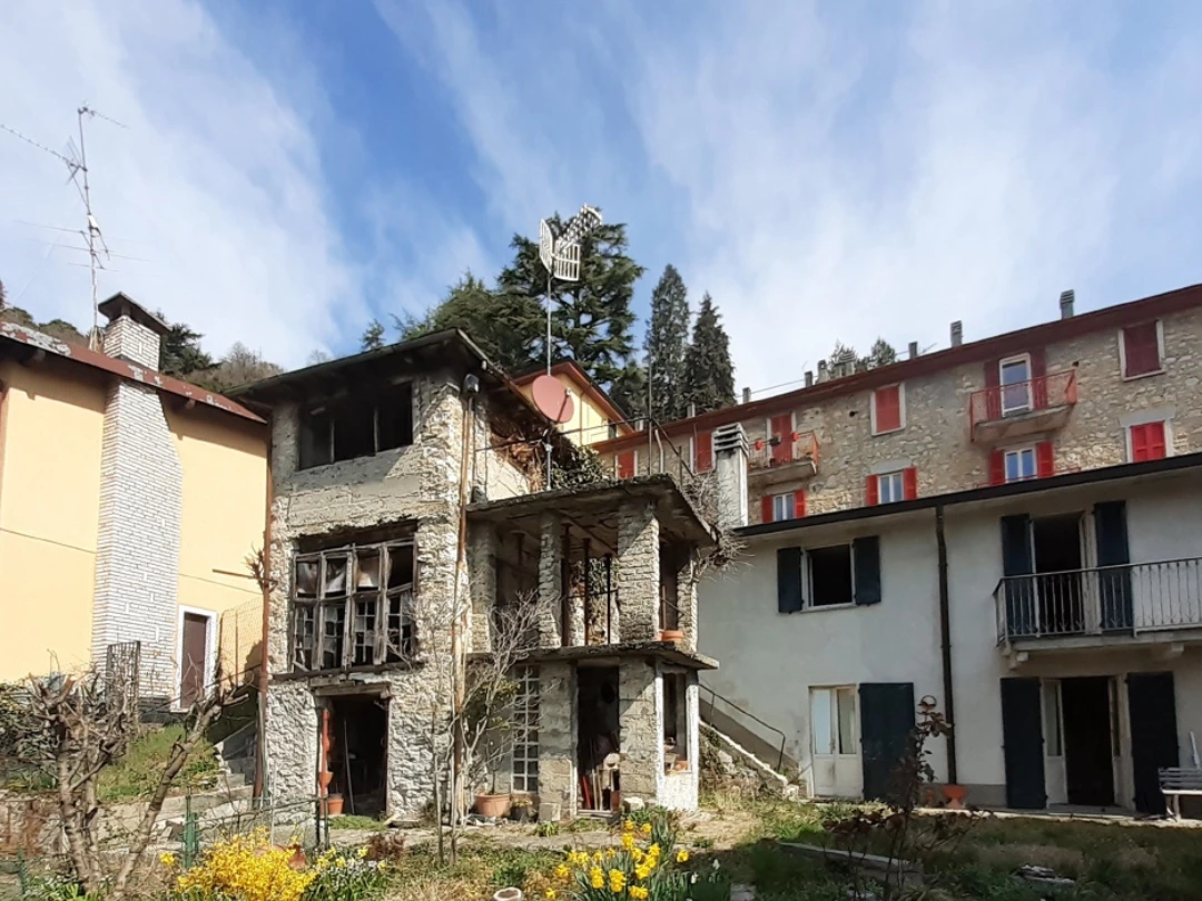 Brunate (CO) - ristrutturazione, Casalino Engineeering