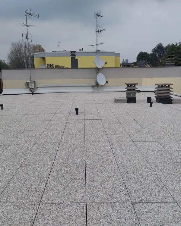 COPERTURA EDIFICIO CONDOMINIALE