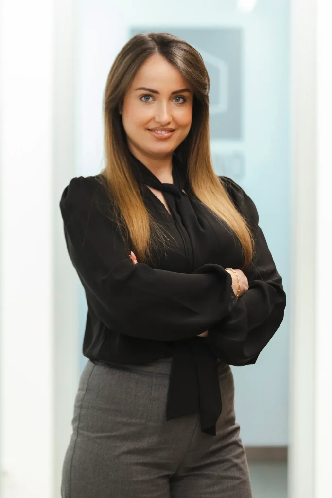 Foto dell'architetta Valeria Valli della Casalino Engineering