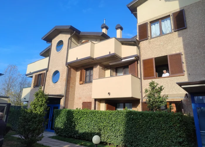 Palazzina dopo l'operazione di manutenzione a cura di Casalino Costruzioni