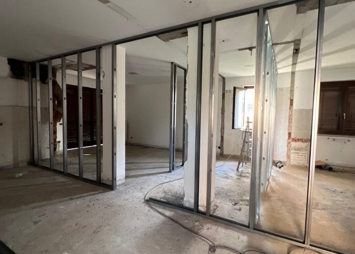 Panoramica profili di posa cartongessi Casalino Costruzioni.